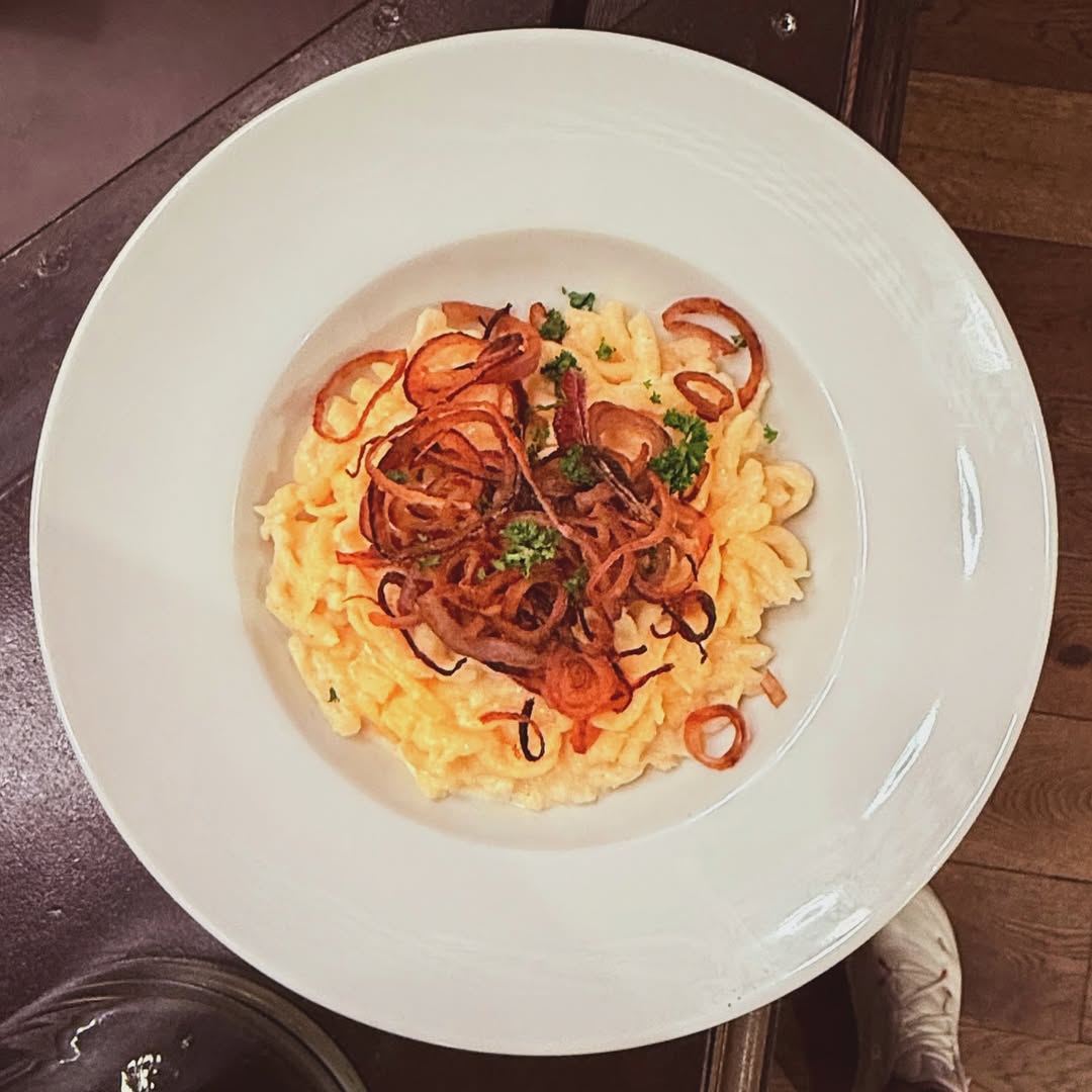 Käse-Spätzle - hausgemacht mit Bergkäse